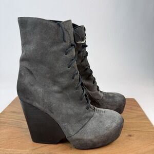 NWOB Womens Aketohn Gray Suede Distressed Platform Wedge Ankle Boots Size 7.5 M